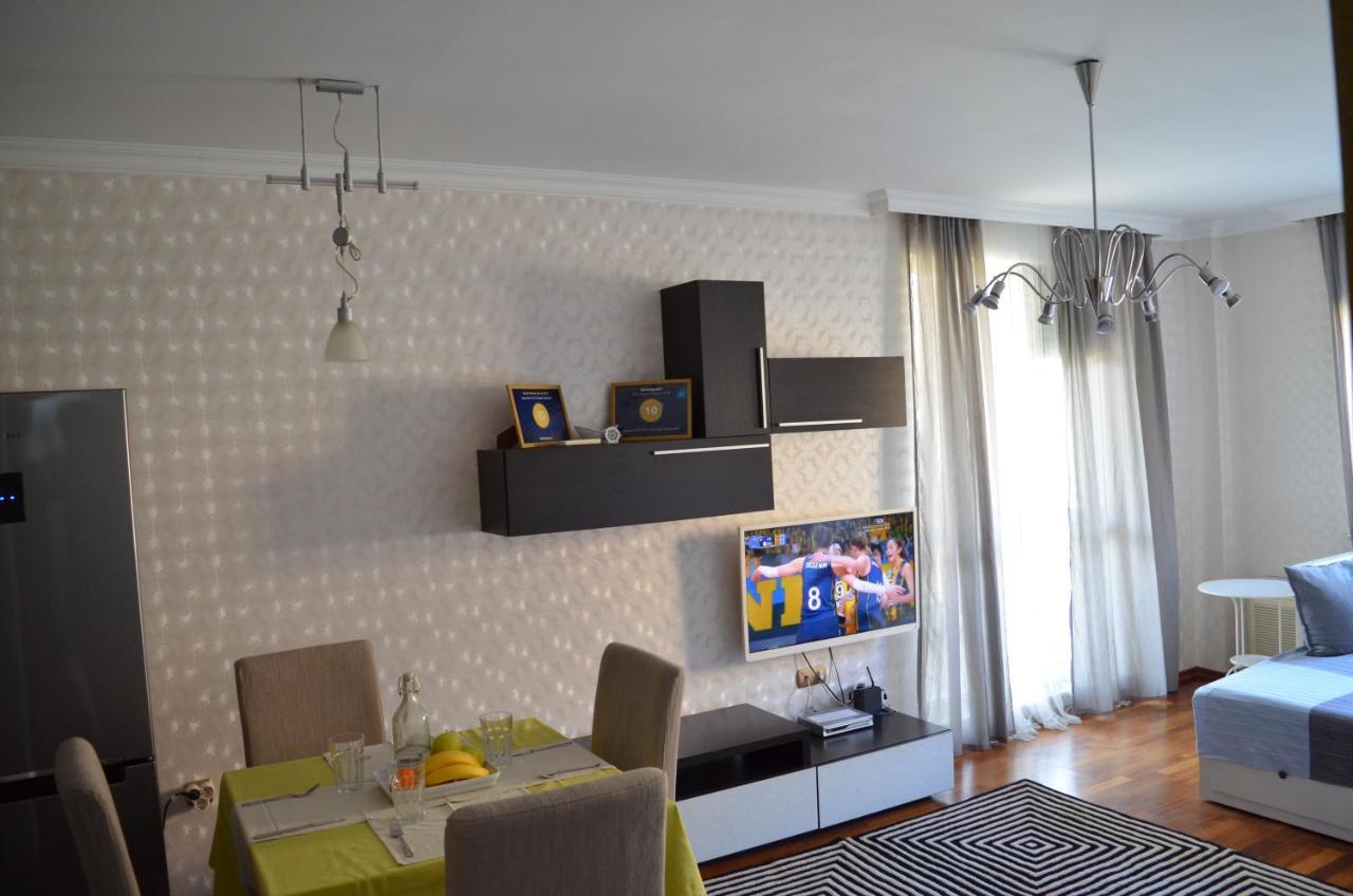Apartment 3 In Complex Splendid St. Konstantin og Helena Eksteriør bilde